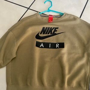 Nike sweater / sweatshirt